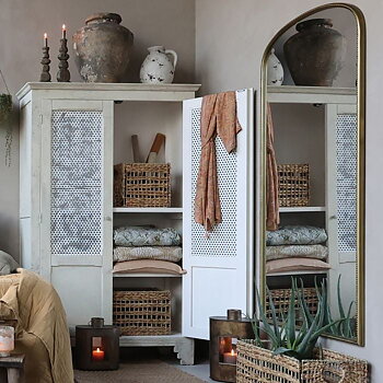 Franskt Linneskåp - Antique Creme