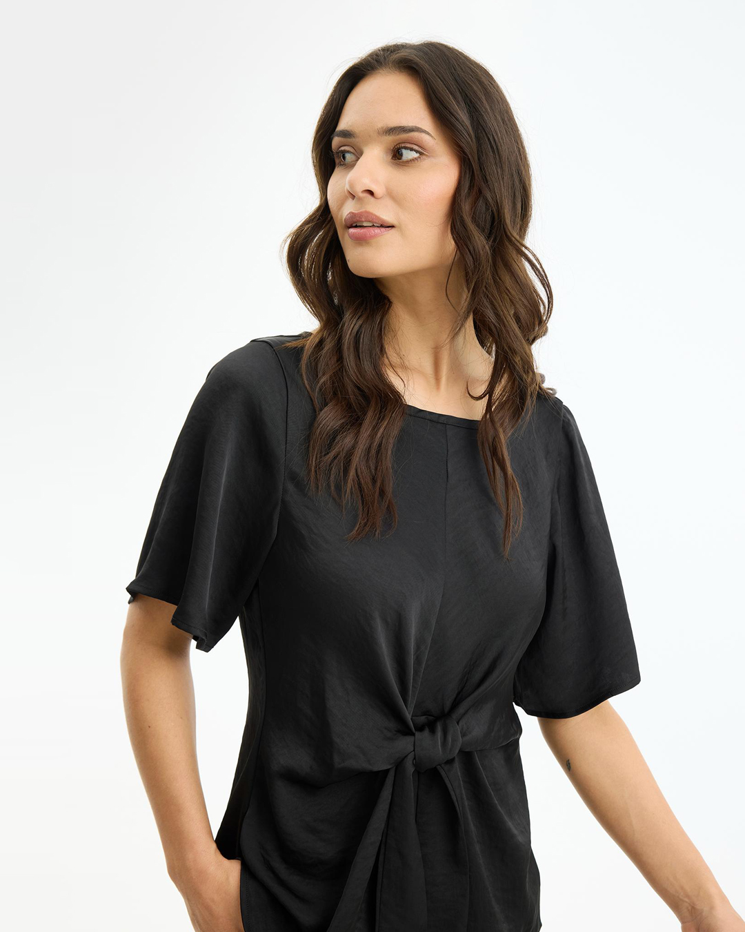 Blus Faye knut fram glansig svart - 3