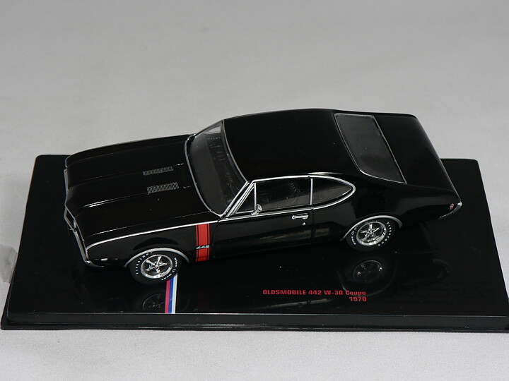 Oldsmobile  442  W-30  1970  1:43 Ixo