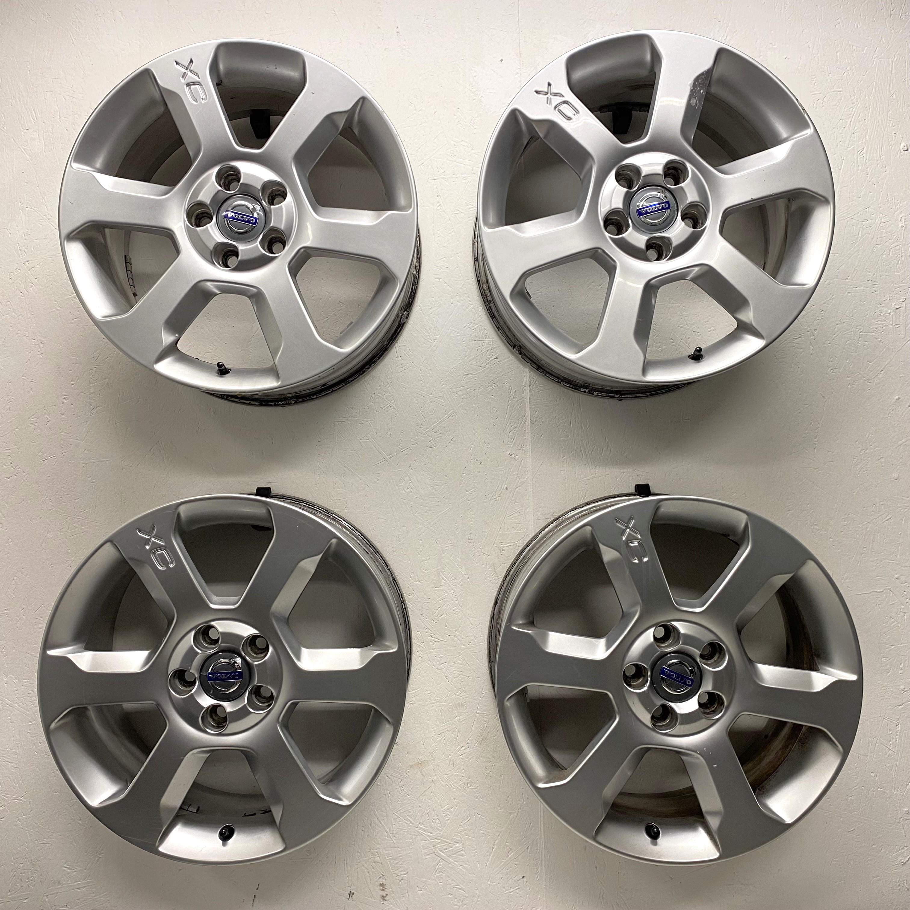 BEGAGNAT | 4 st | 17" VOLVO SARGAS XC70 Alufälgar 30714025 | 5x108 7.5x17 ET55 63.4