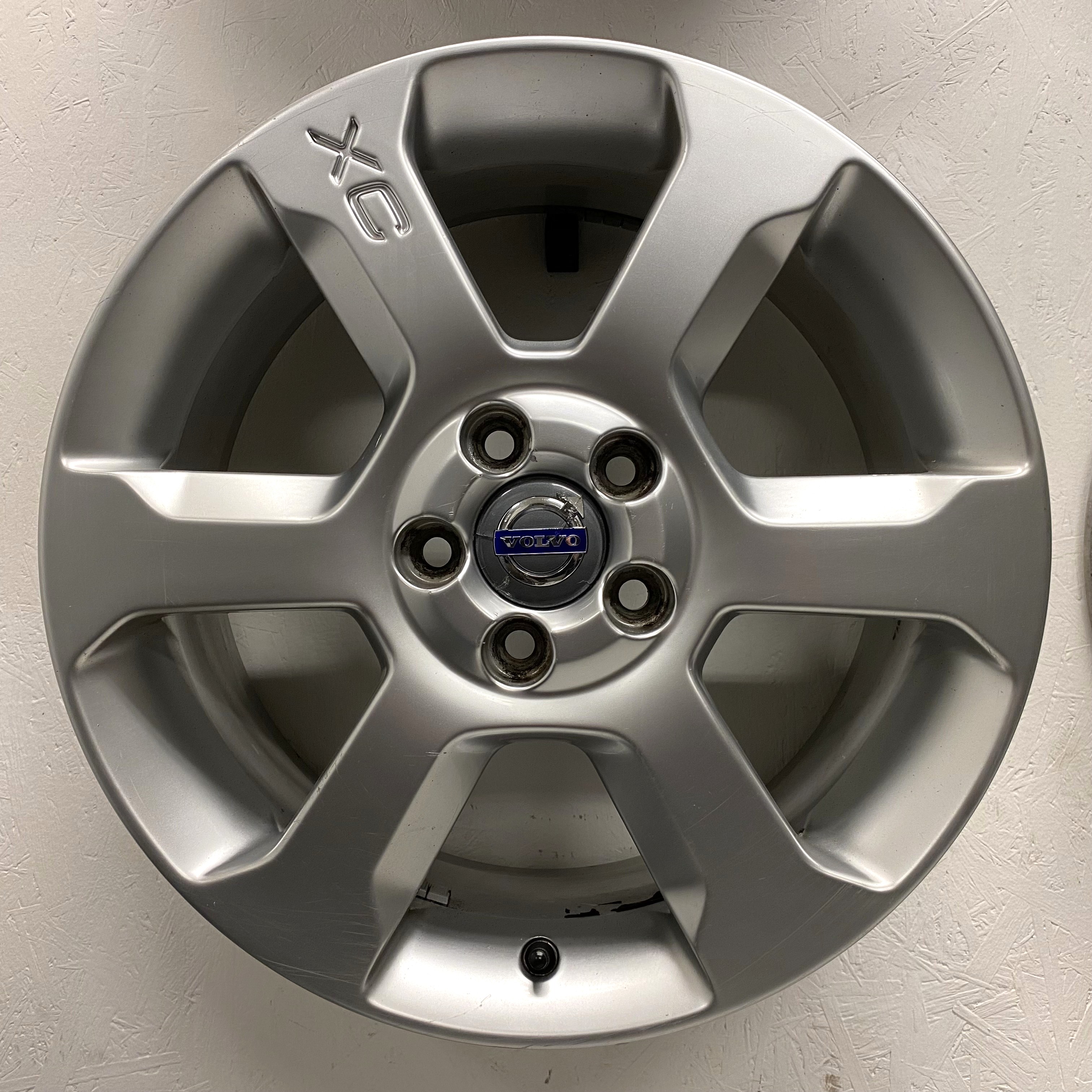 BEGAGNAT | 4 st | 17" VOLVO SARGAS XC70 Alufälgar 30714025 | 5x108 7.5x17 ET55 63.4 - 3