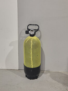 8L 300Bar