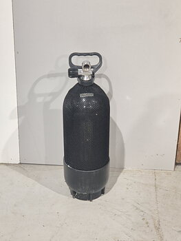 8L 300Bar 