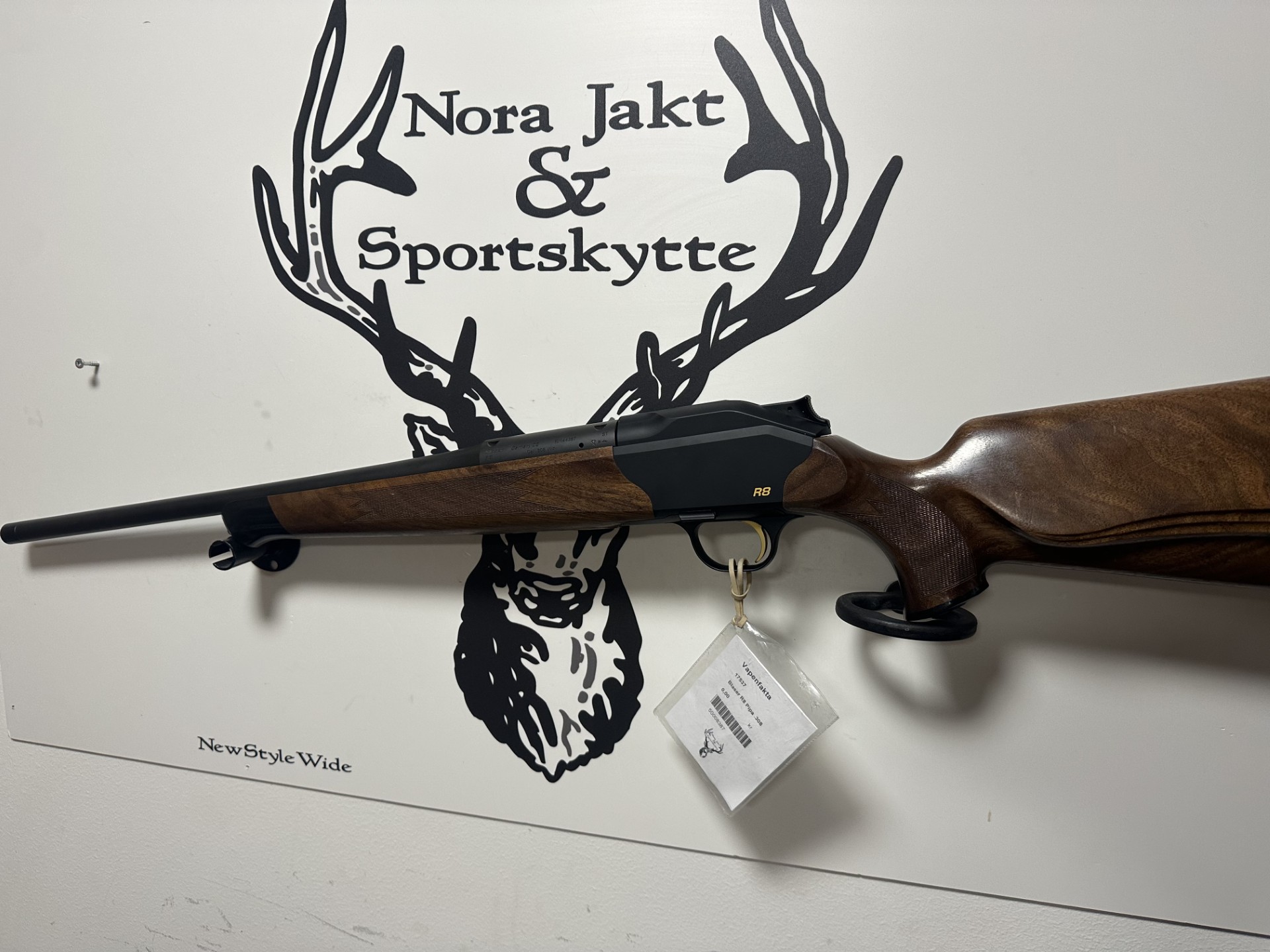 Blaser R8 308w - 2