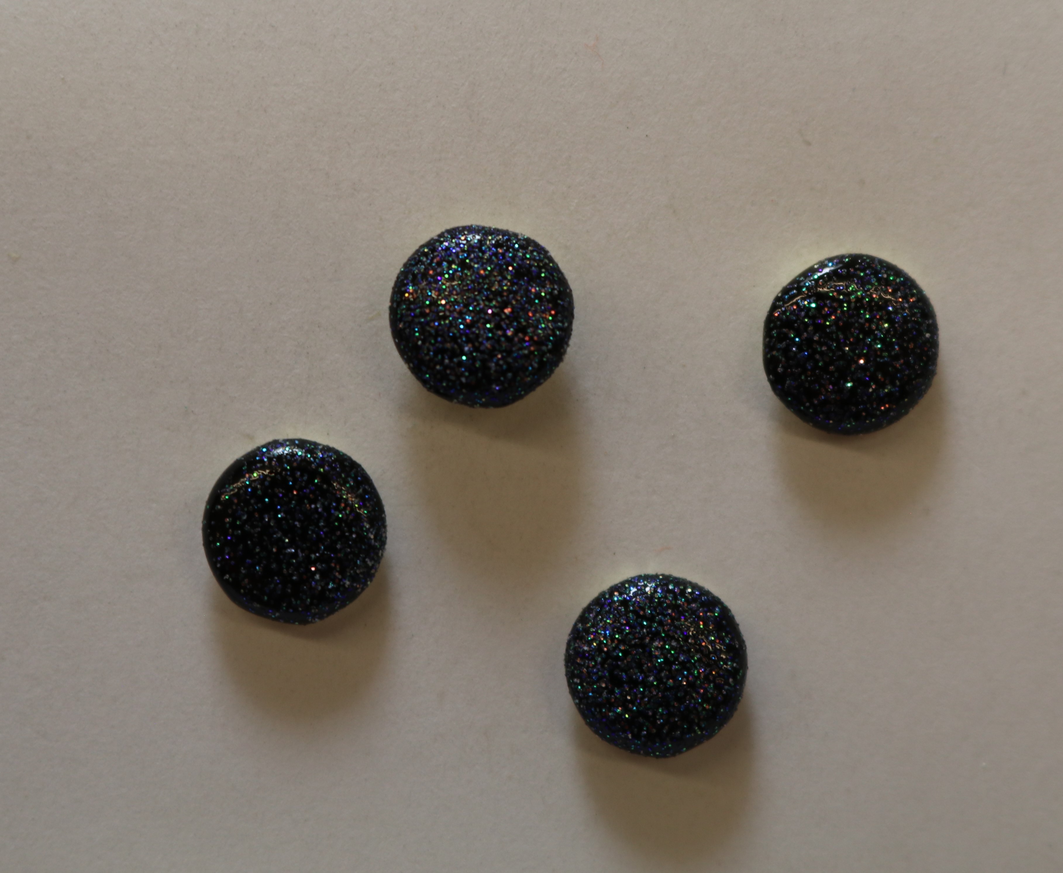 Black Glimmer Round Brads (25)