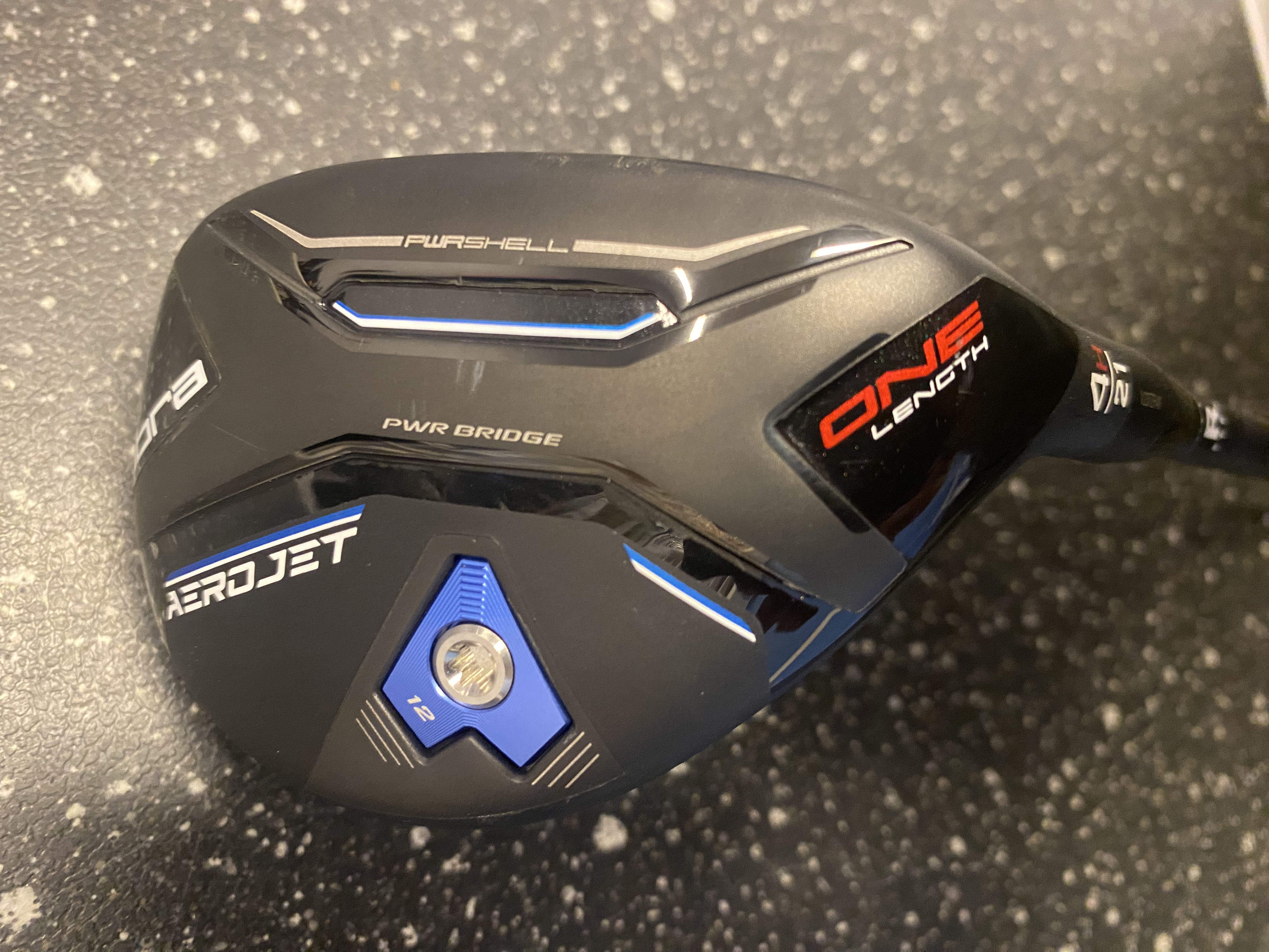 Cobra Aerojet One Lenght hybrid 4  21 grader