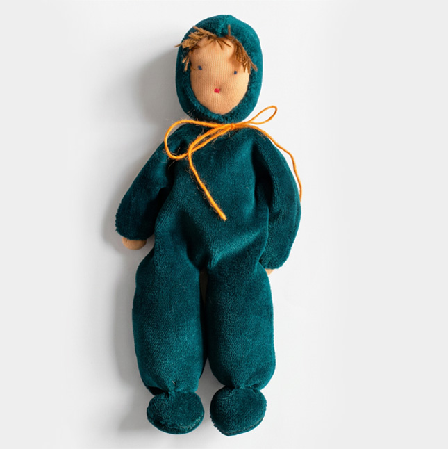 Waldorfdocka - handgjord overalldocka KoKoBello - Stella  22 cm