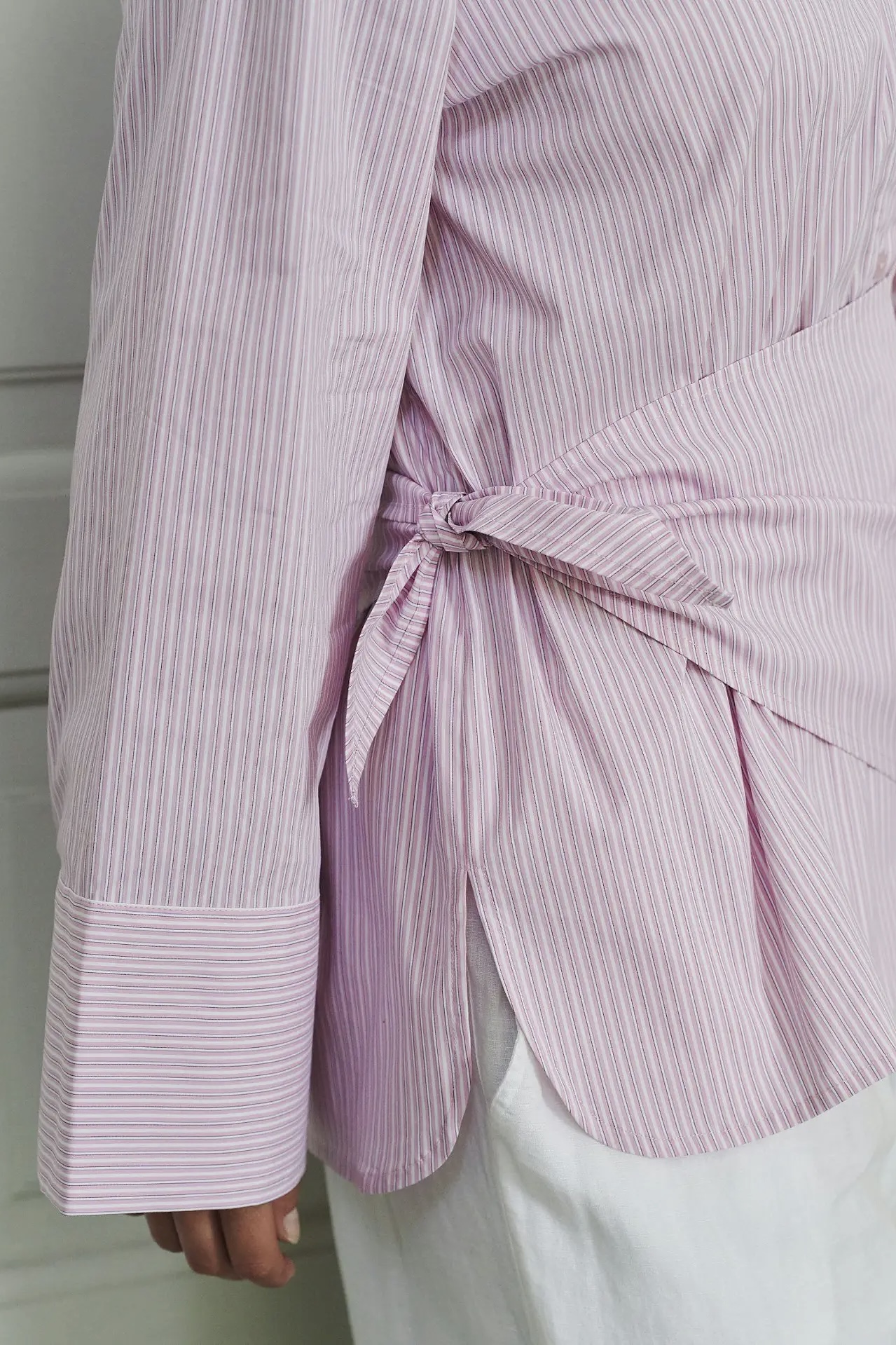 Neo Noir - Dita Scarf Stripe Shirt Light Pink - 10