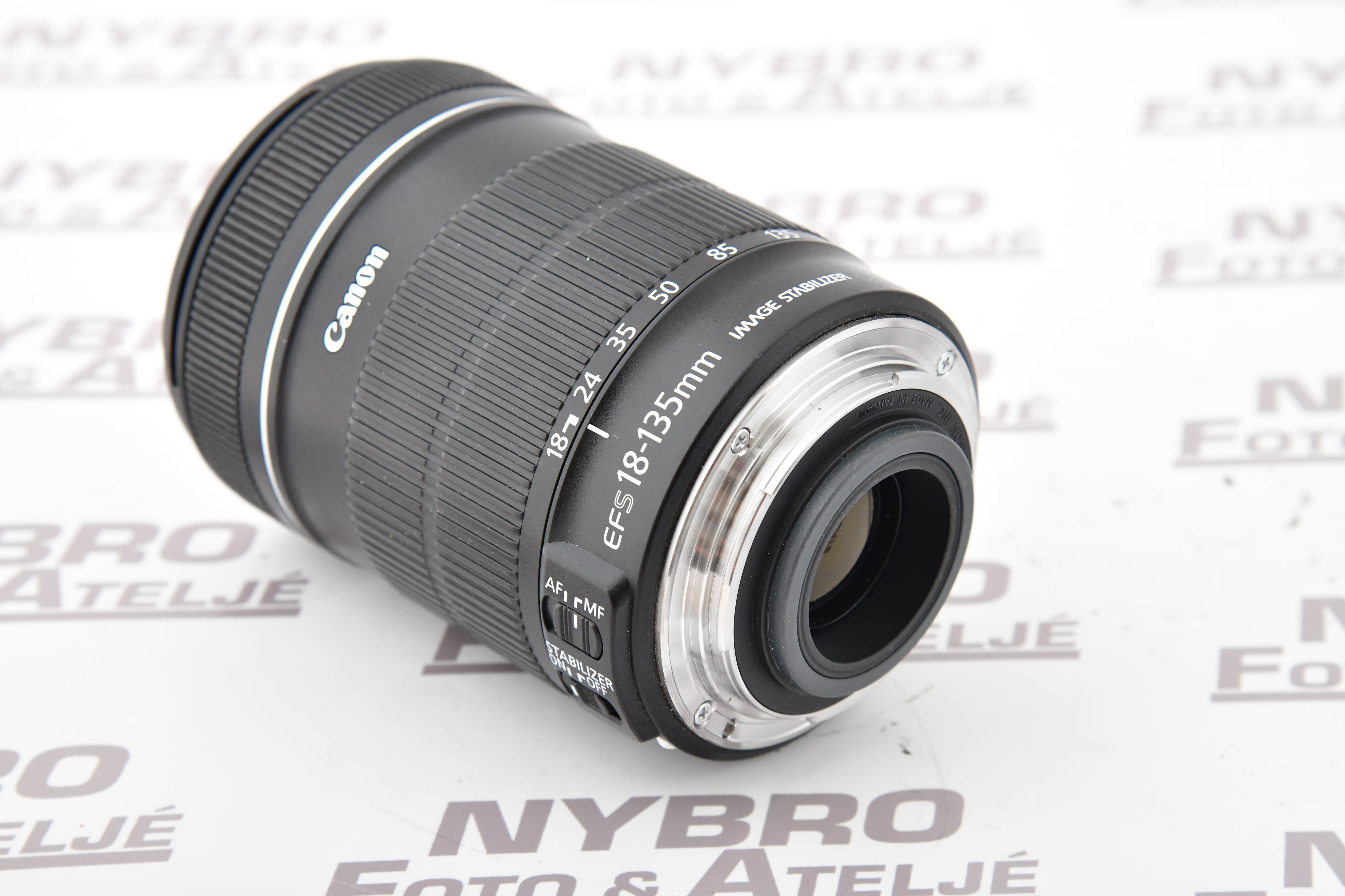Canon EF-S 18-135/3,5-5,6 IS - 2