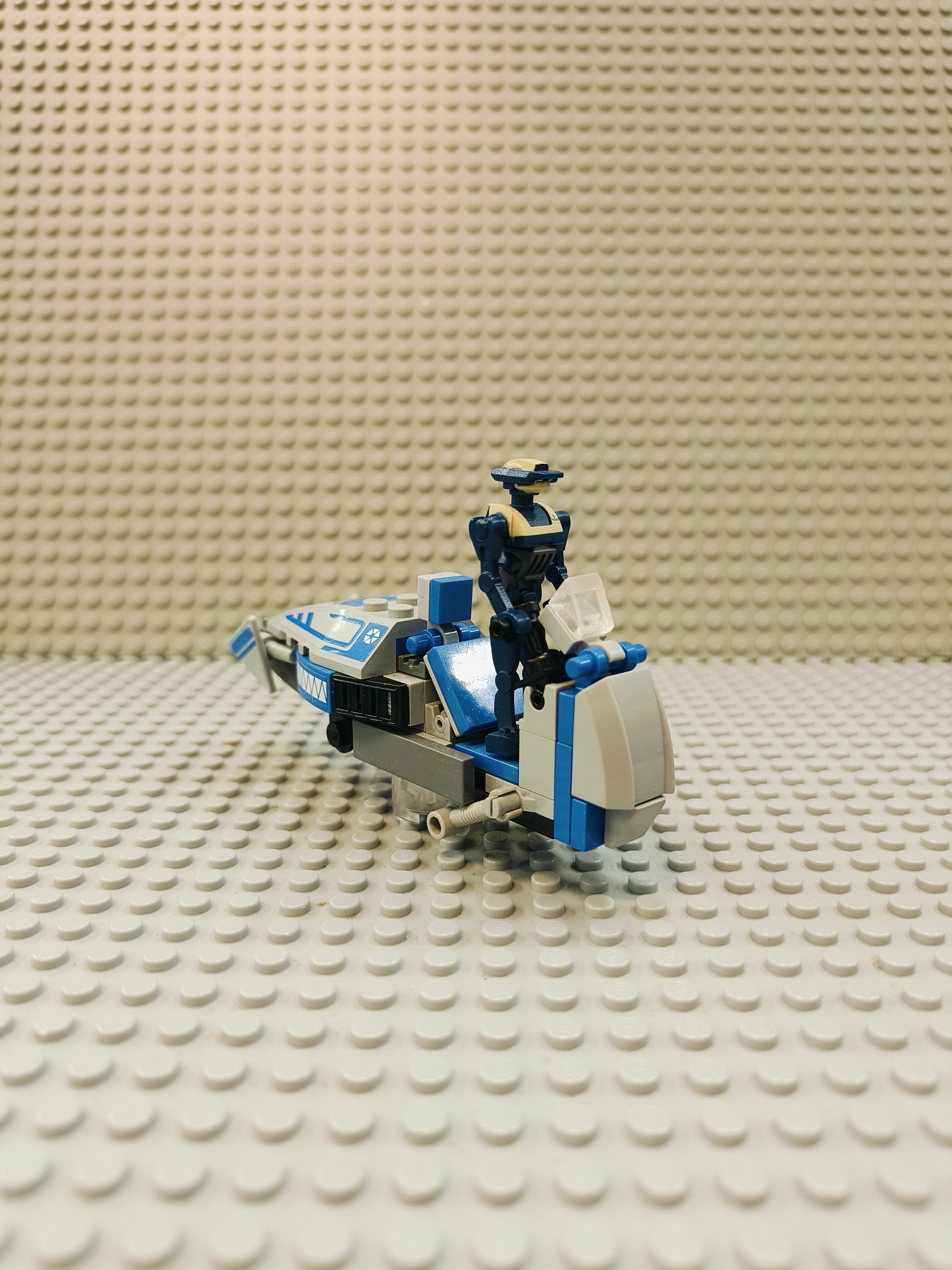 LEGO 7868 Mace Windu's Jedi Starfighter Käytetty - 2