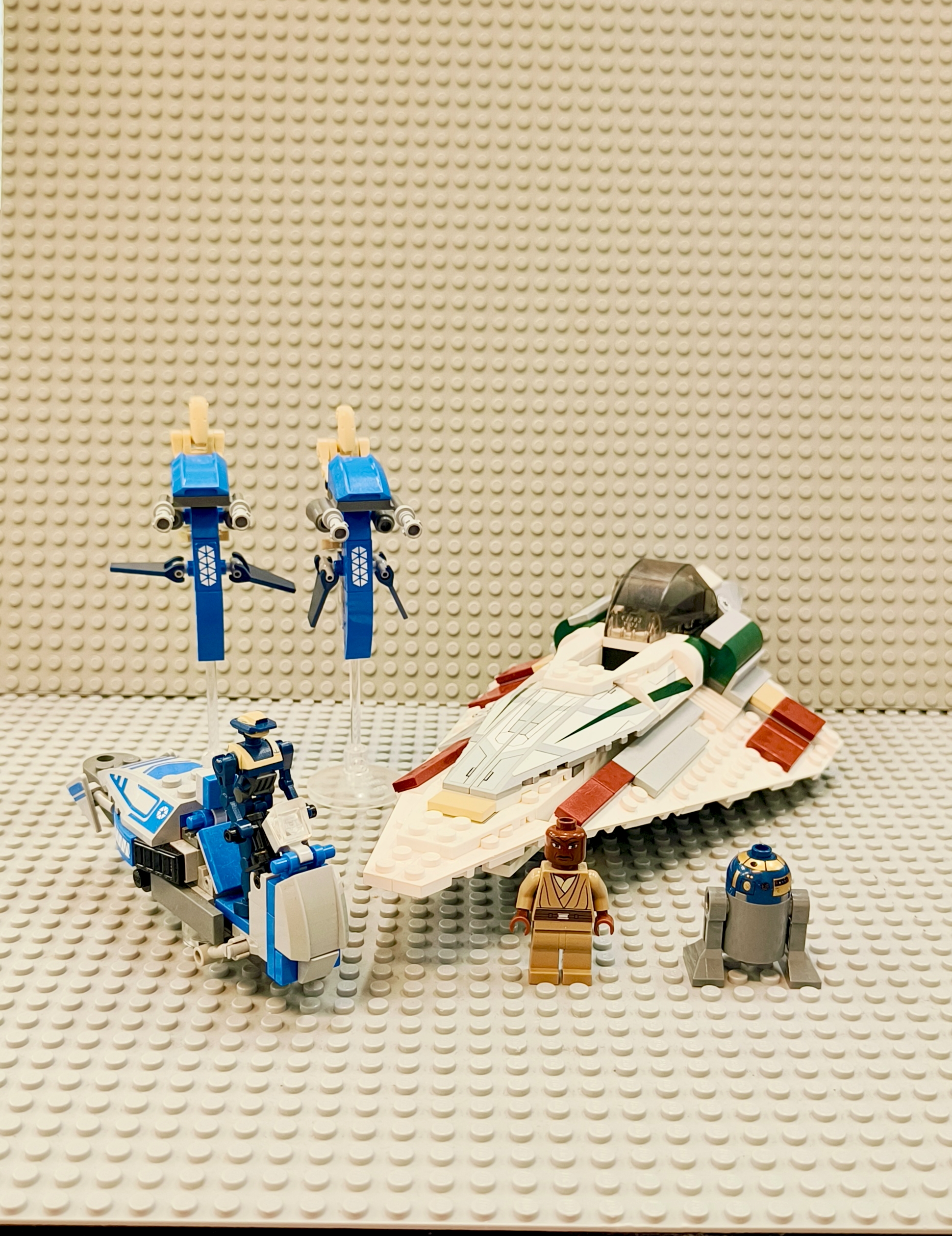 LEGO 7868 Mace Windu's Jedi Starfighter Käytetty