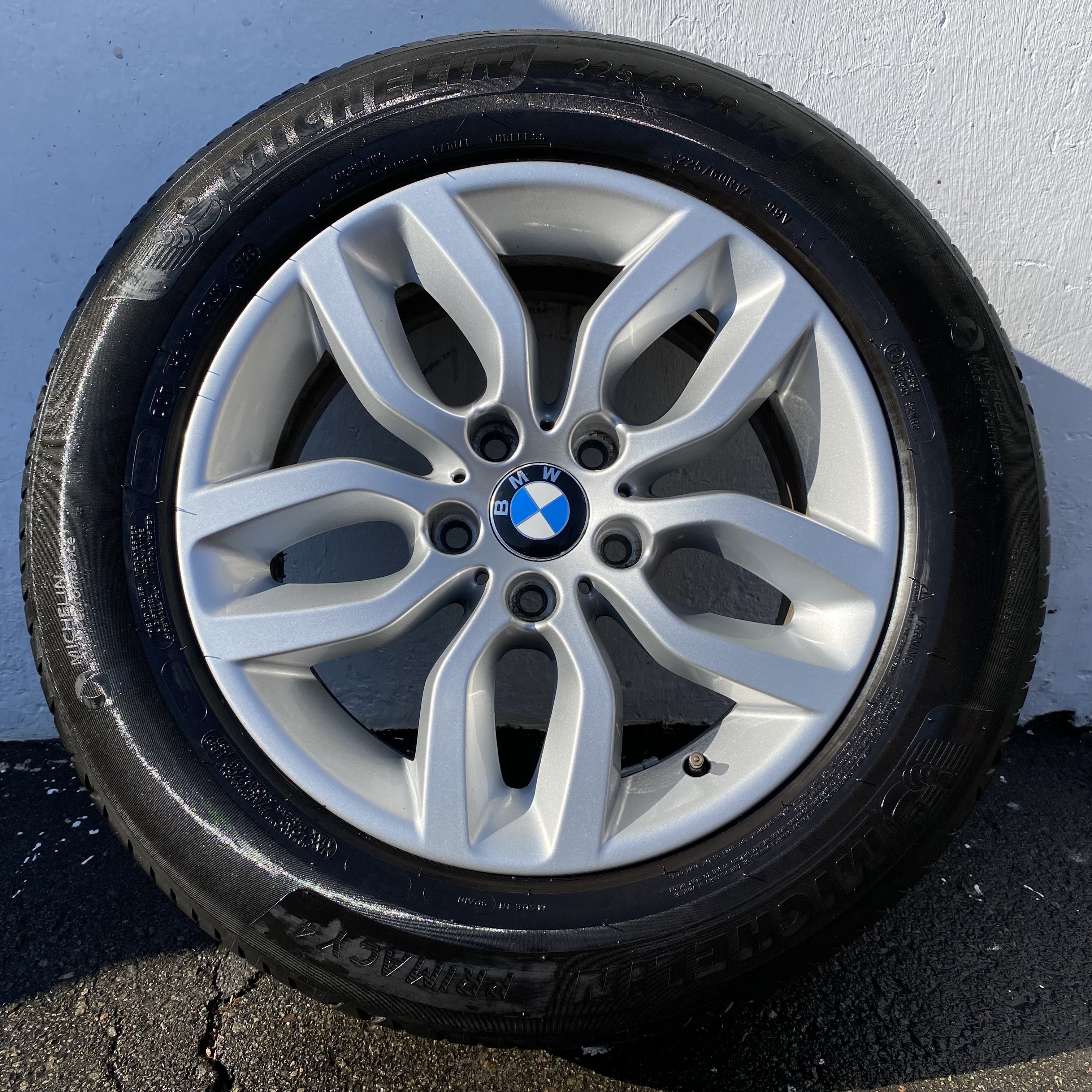 Kompletta Sommarhjul | 17" BMW 6787576 X3 F25 + X4 F26 | 5x120 7.5x17 ET32 72.6 + 225/60 R17 99V Michelin Primacy 4 | V47-2021 | 4mm | 4m | 3.5mm | 3.5mm  - 9