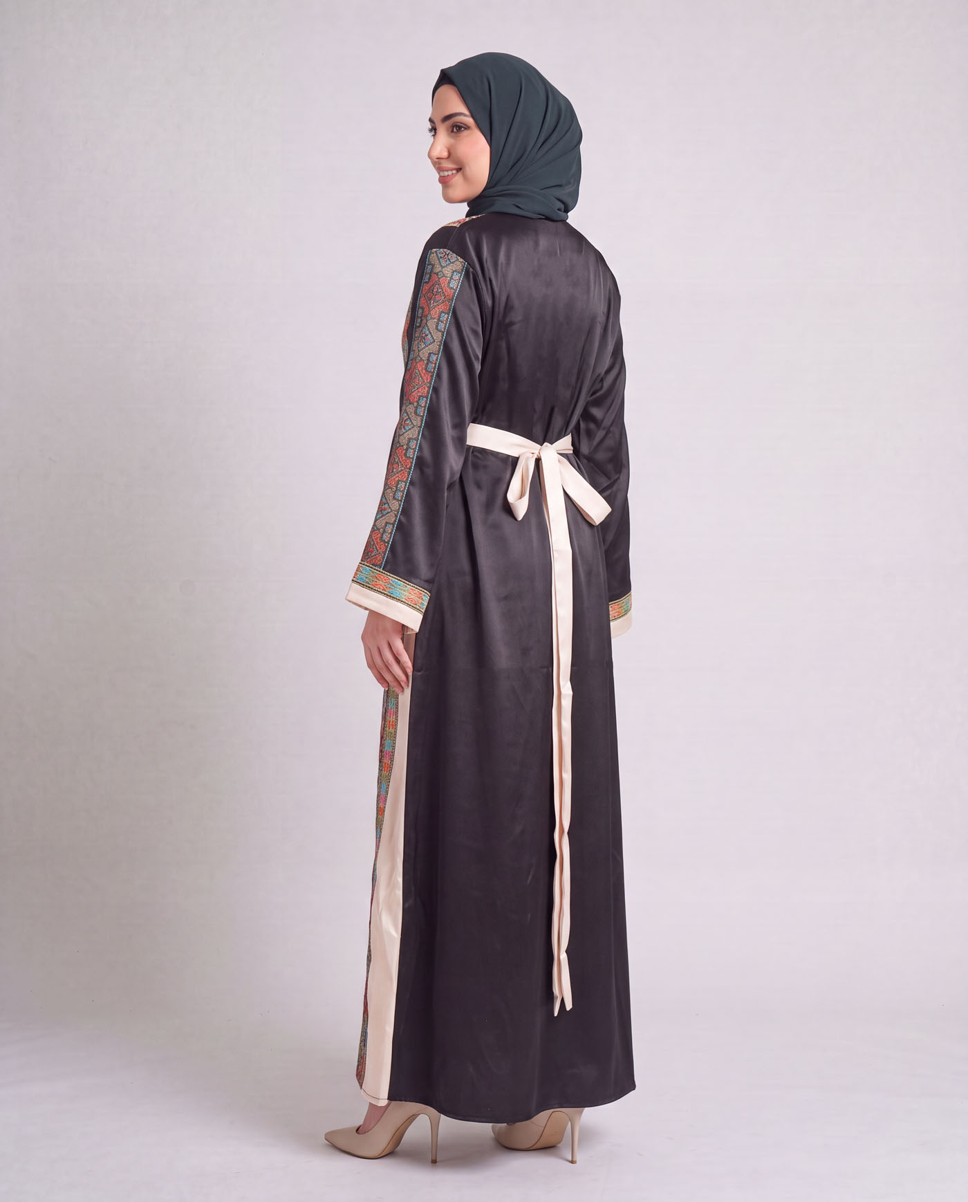 Traditional Abaya - Palestinian Thobe - Beige - 3