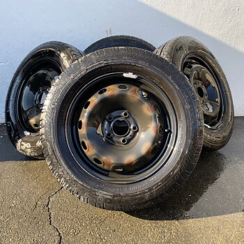 Kompletta Sommarhjul | 16" OPEL VIVARO | 5x114.3 6x16 ET50 66.1 + 2 st 205/65 R16C 107/105T Continental ContiVanContact 200 | V38-2021 | 8.4mm | 7.8mm + 2 st 205/65 R16C 107/105T Bridgestone Duravis R660 Eco | V40-2022 | 6.6mm | 5.8m