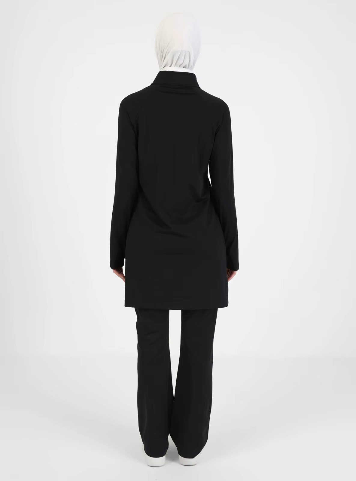 2-Piece Long Top and Pants Workout Set - Black - 2