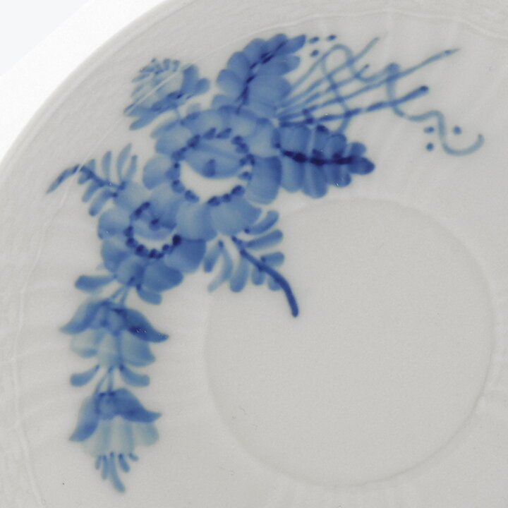 ロイヤルコペンハーゲン  Blå Blomstシリーズ  青い花模様のコーヒーカップソーサー  (13cm)  20世紀  #1549  [サンプル画像]  [送料無料]