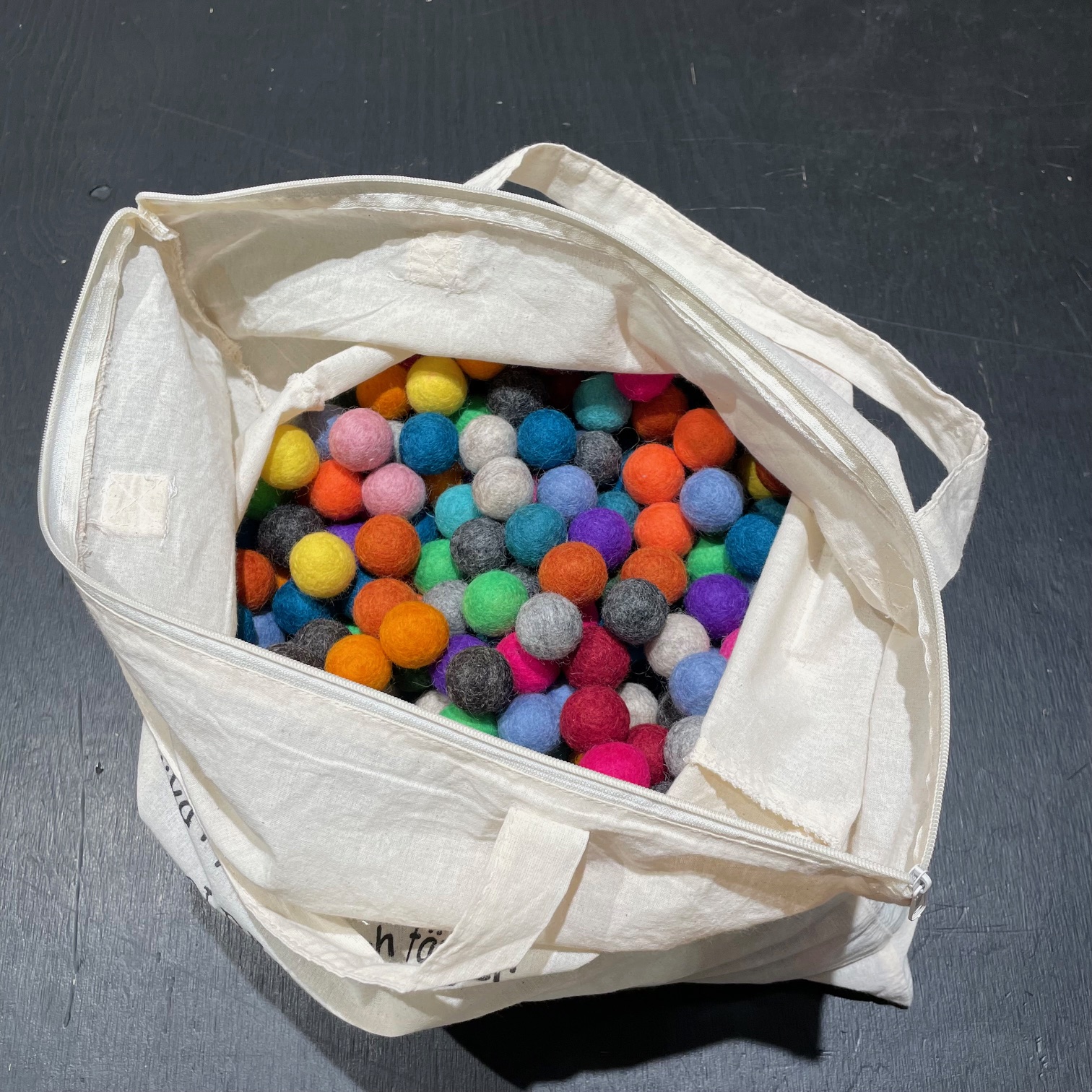1 Kilo Ullkulor i alla möjliga färger - 3