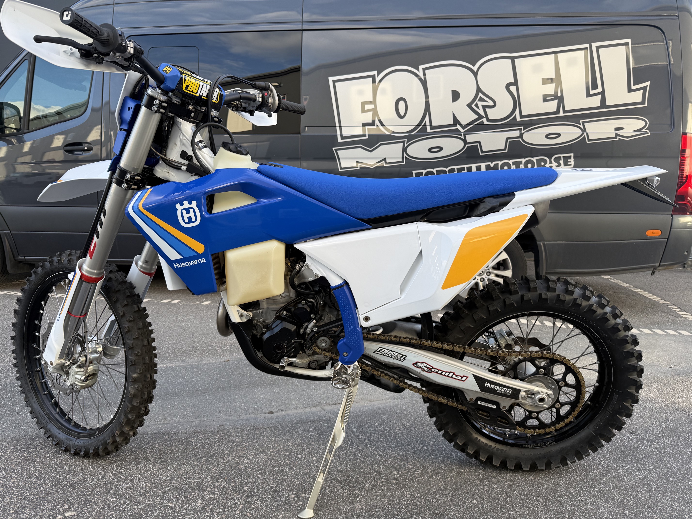 Husqvarna FE250 2025 Heritage / 104tim / Räntefritt 24mån - 2