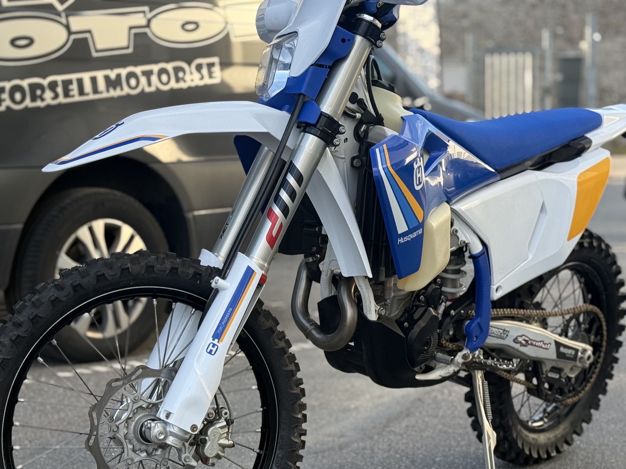 Husqvarna FE250 2025 Heritage / 104tim / Räntefritt 24mån - 6