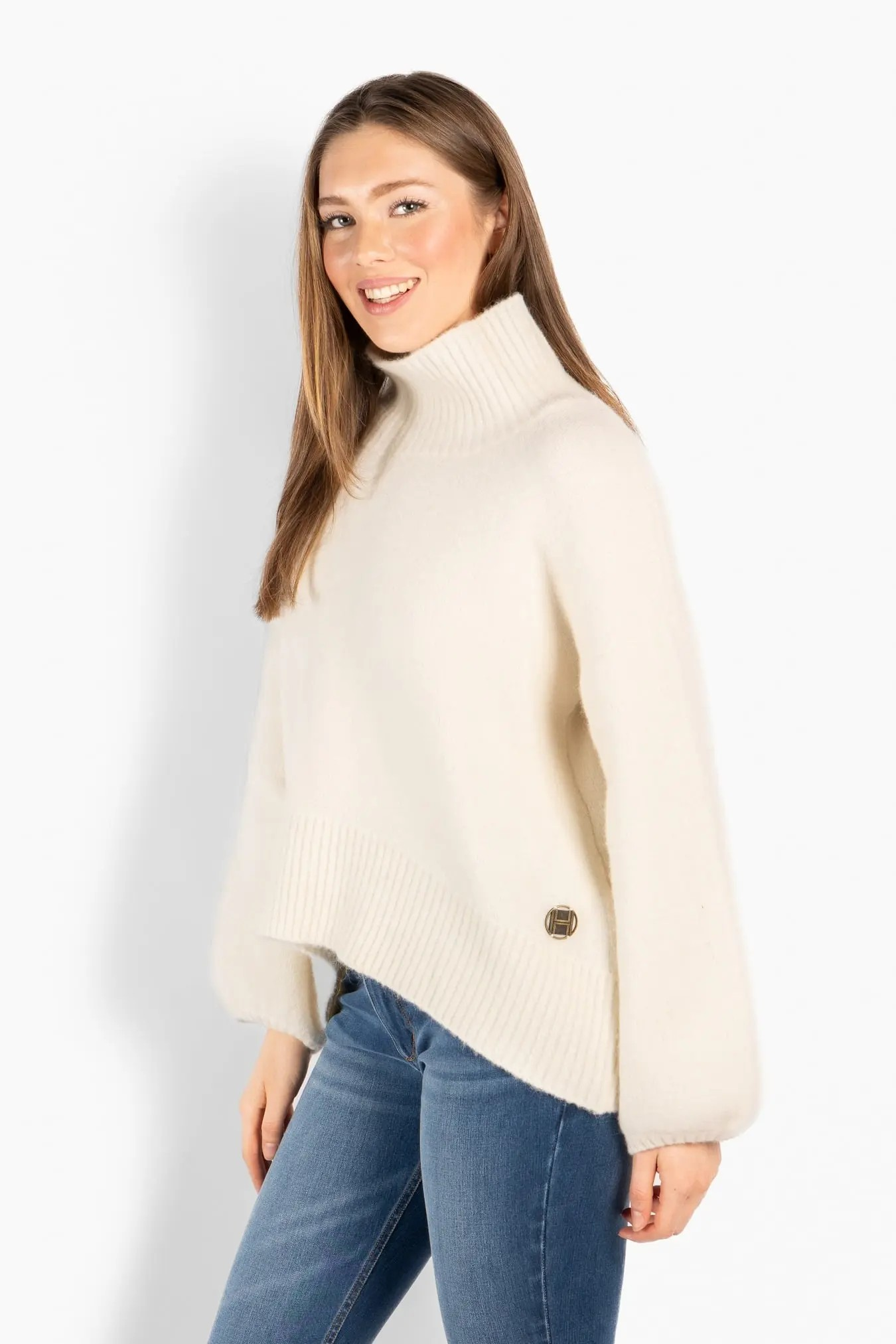 FAM Patch Short Sweater - HÉST