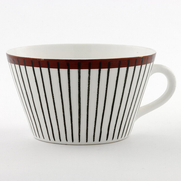 スティグ・リンドベリ  Spisa Ribbシリーズ  茶色いラインのティーカップ  1955年  12cm  (ソーサーなし)