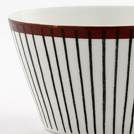 スティグ・リンドベリ  Spisa Ribbシリーズ  茶色いラインのティーカップ  1955年  12cm  (ソーサーなし)