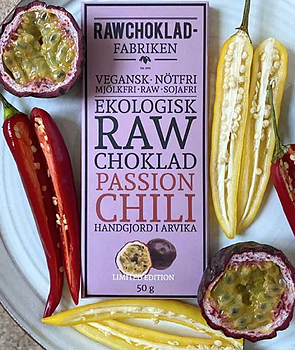 Choklad Eko Raw Passion & Chilli 73% 