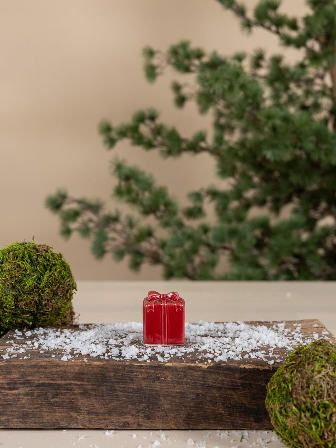Kramhult - Square decoration - Package - Red 3 x 3 x 4 cm