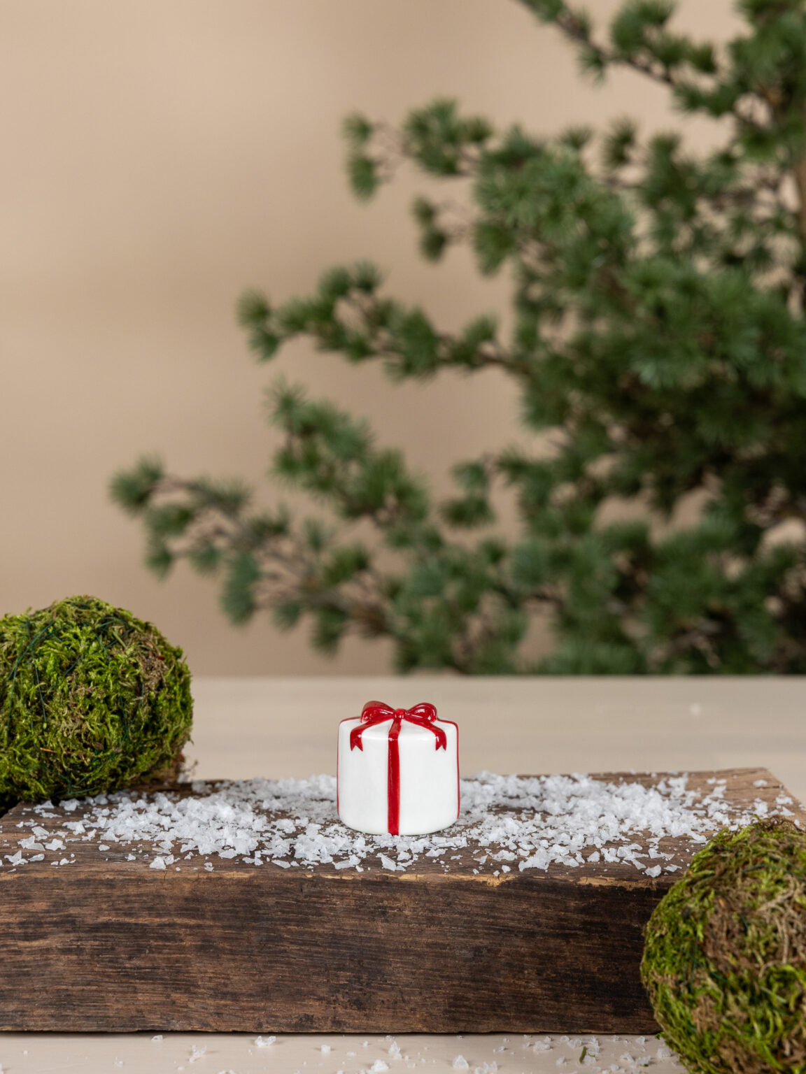 Kramhult - Round decoration - Package - Red/White 4 x 4 x 4 cm