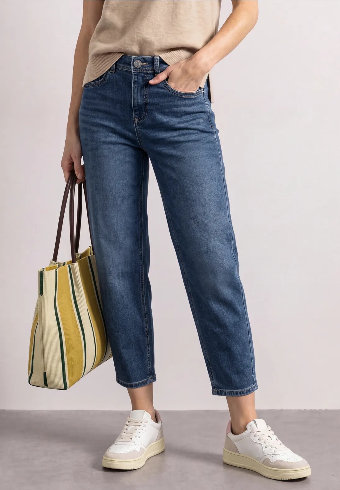 QR Karlie Barrel HW - Medium Blue - Street One