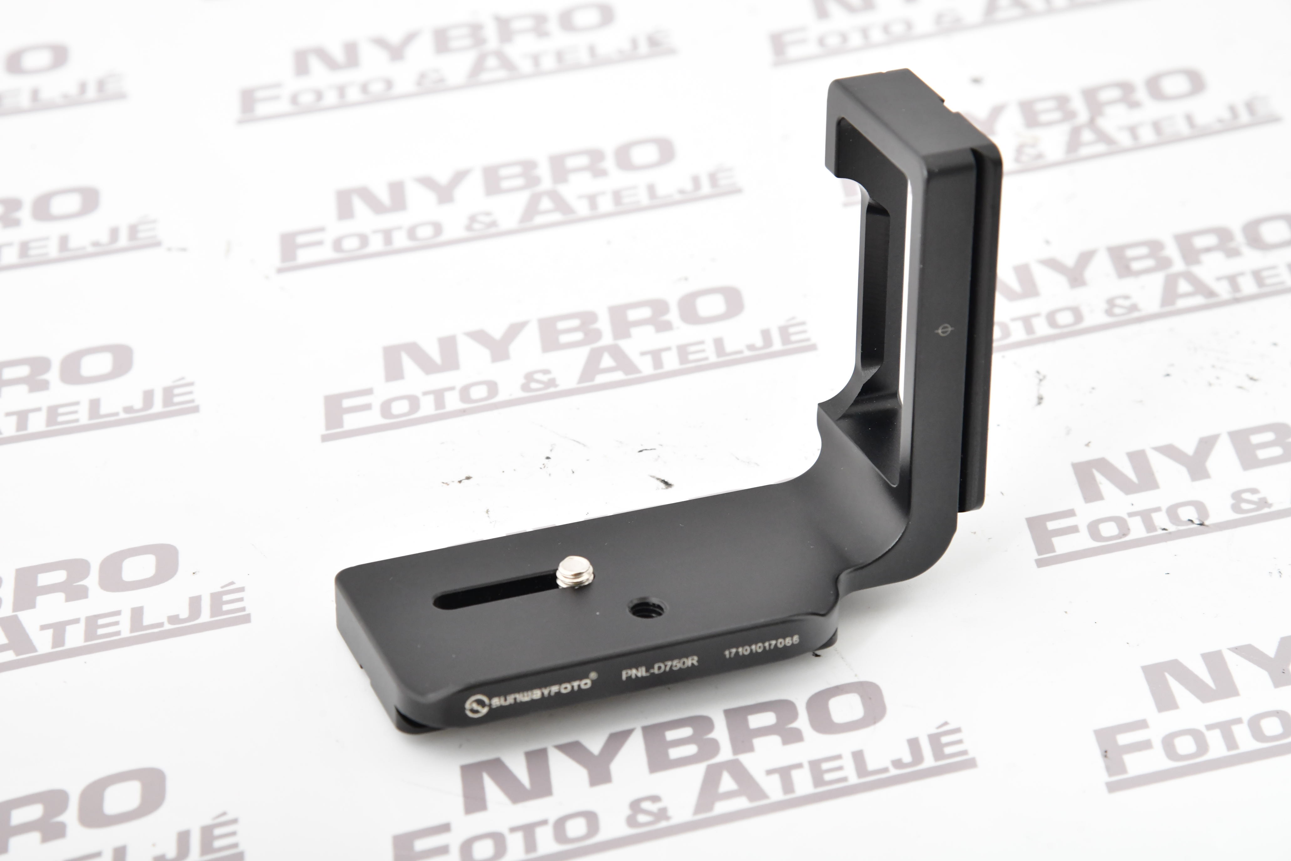 Sunway L-Bracket PNL-D750R  , Nikon D750