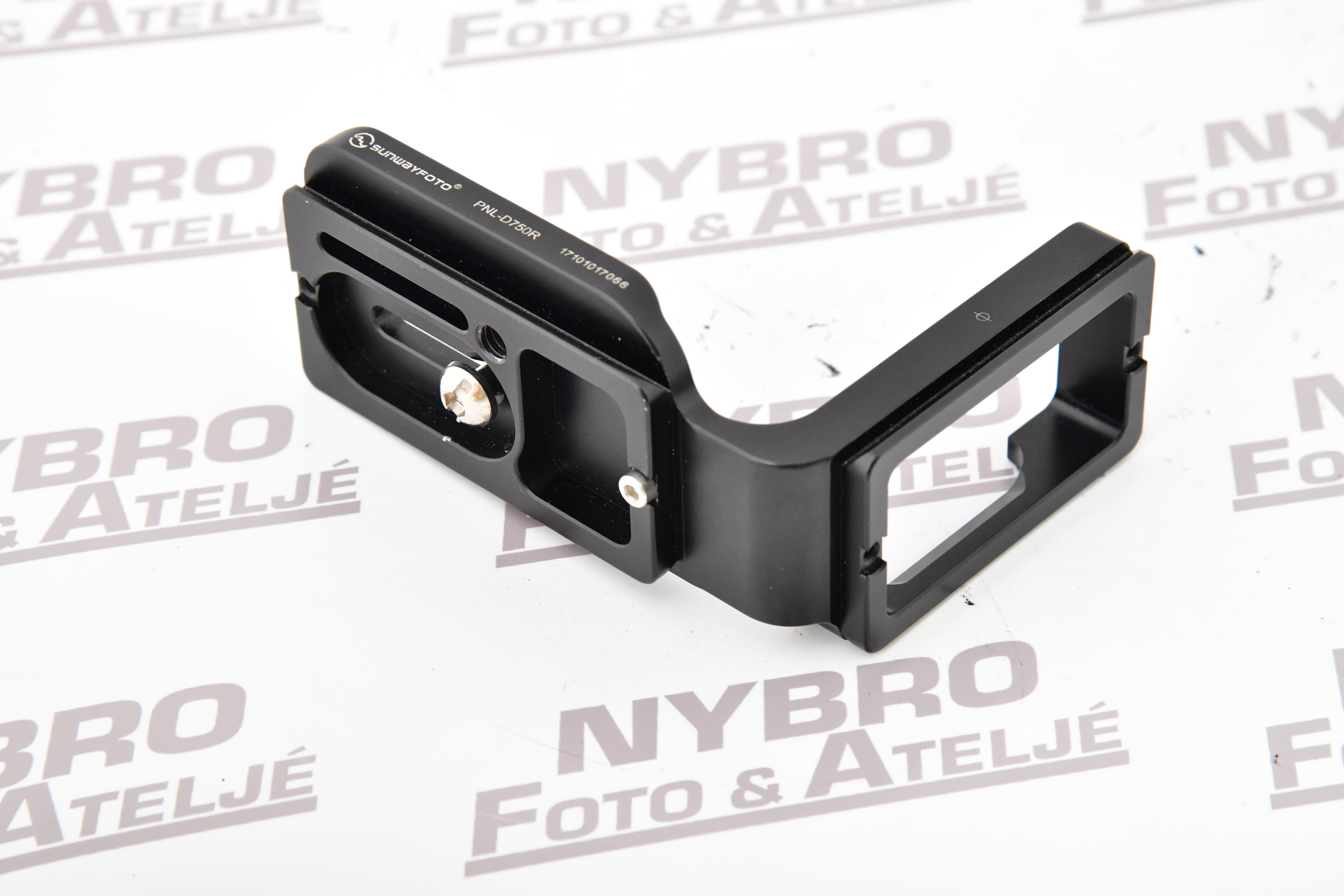 Sunway L-Bracket PNL-D750R  , Nikon D750 - 2