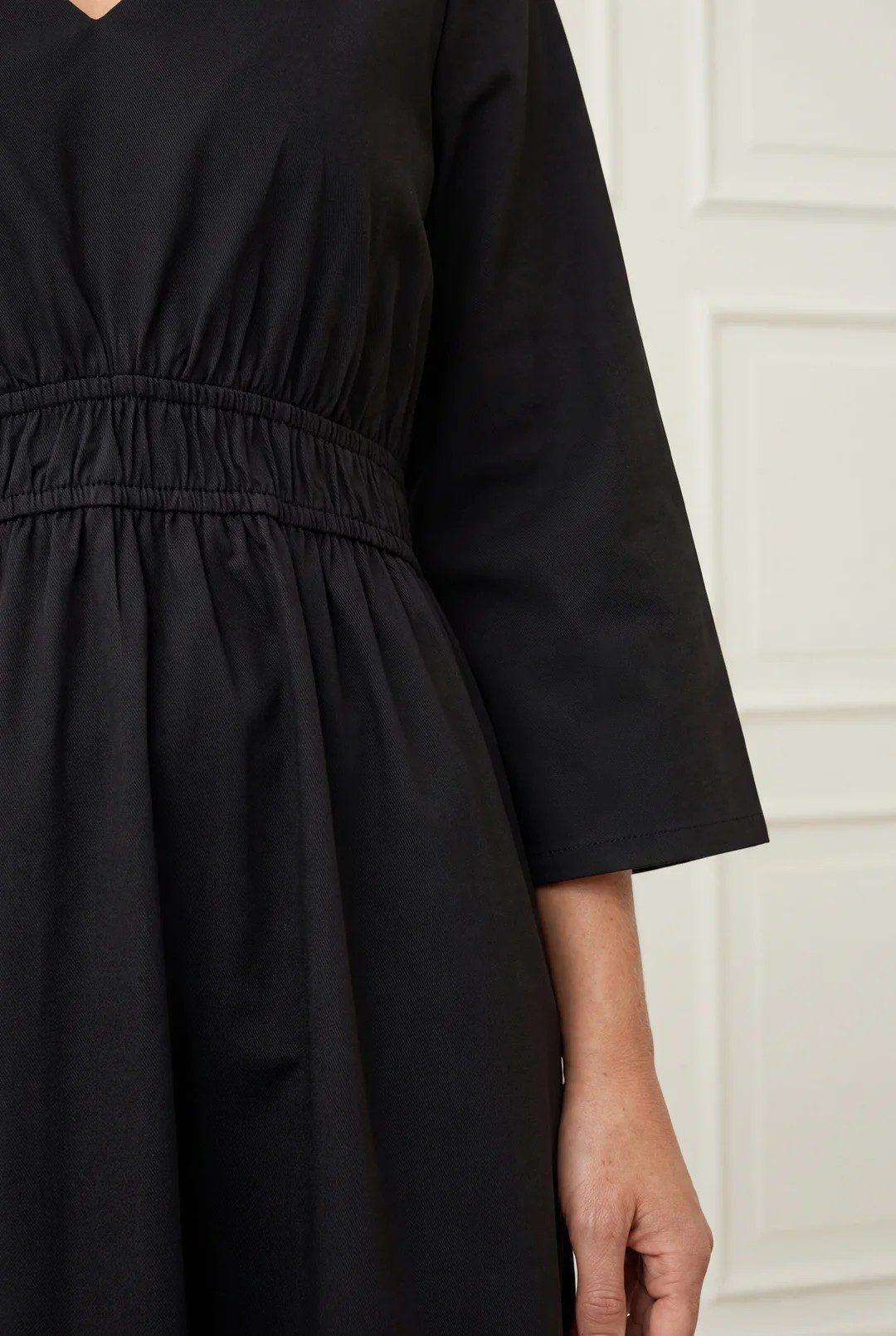 Sigga Sleeve Dress - Black - Isay - 3