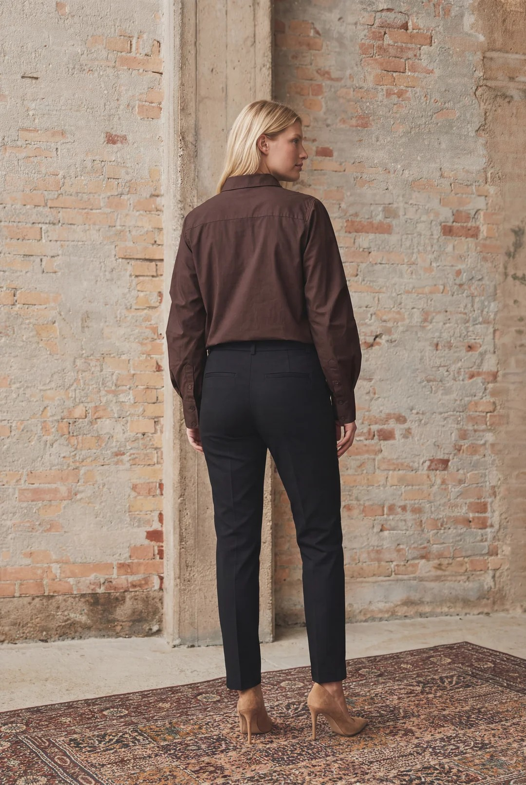 Sigga Sleeve Shirt - Dark Brown - Isay - 3