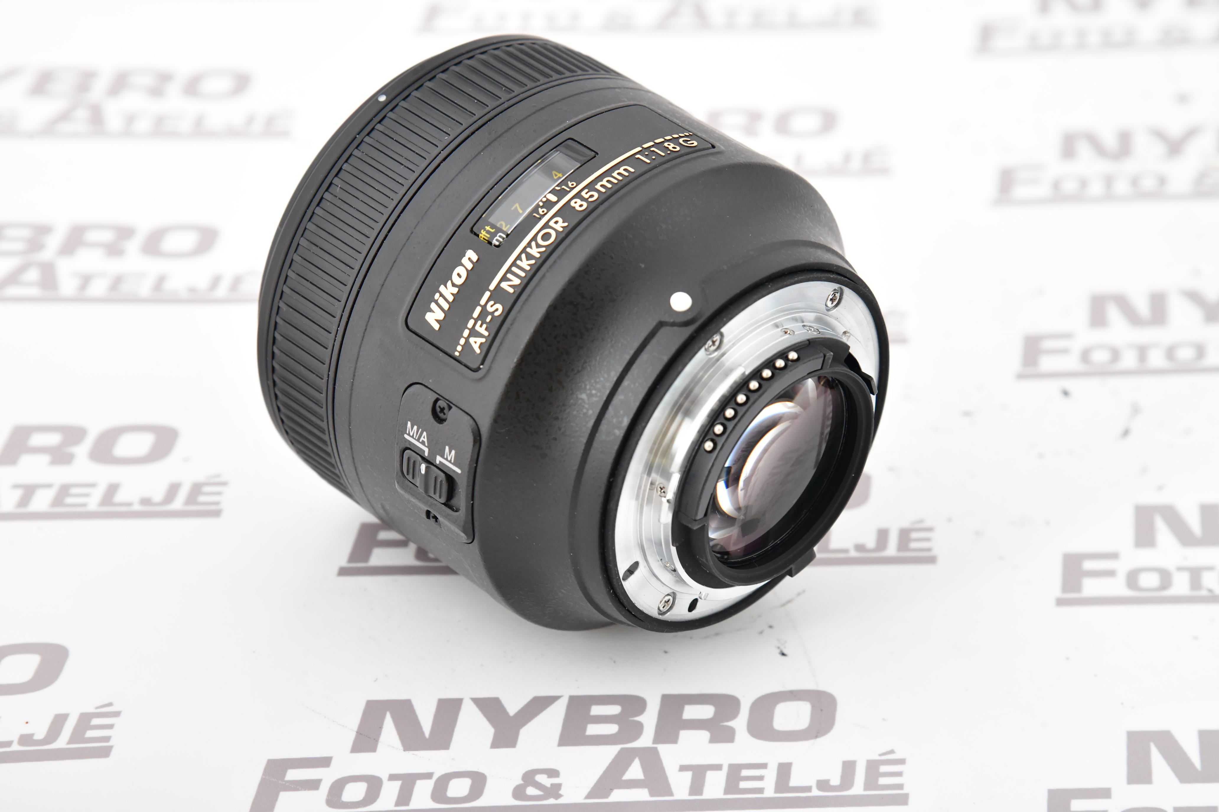 Nikon Nikkor AF-S 85/1,8 G - 2