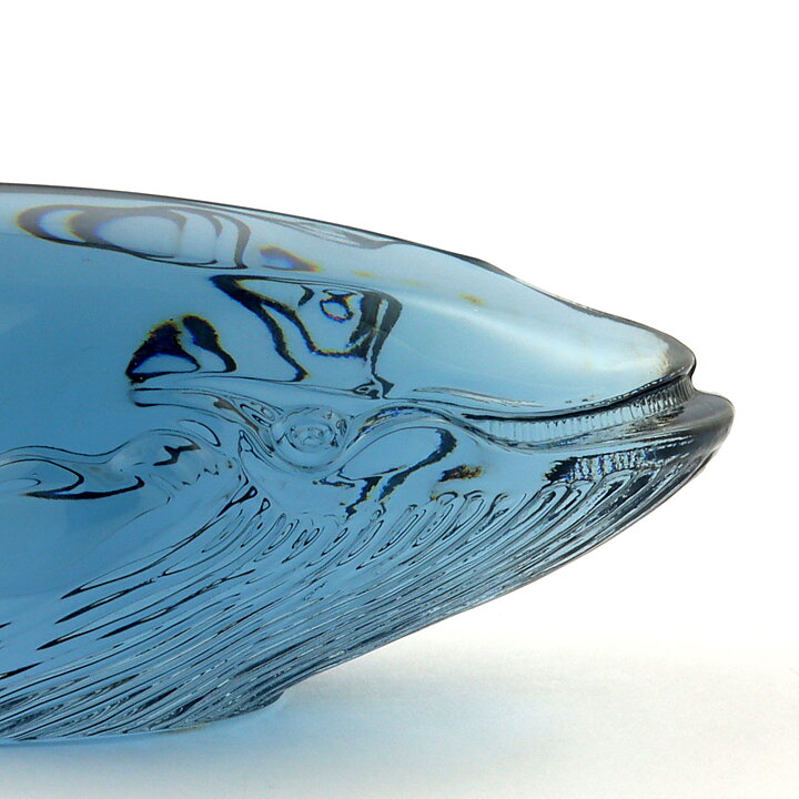 Paul Hoff (WWF 1982) Blue Glass Whale 18/8 cm (with Certificate)  [Sample Images]