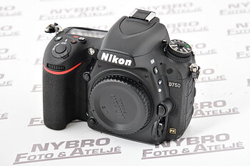 Nikon D750