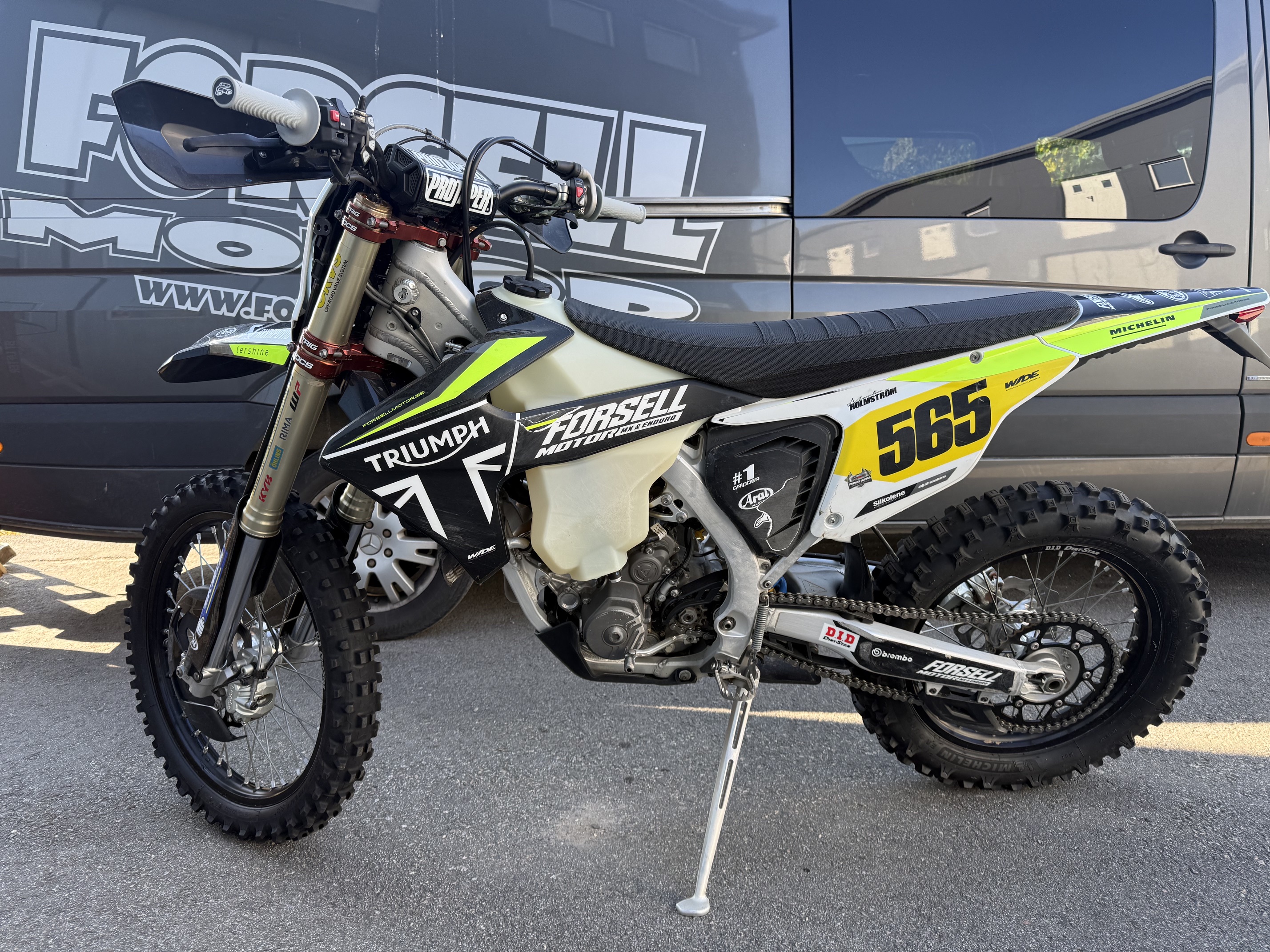 Triumph TF250-E 2026 / 60tim / Räntefritt 36mån - 2