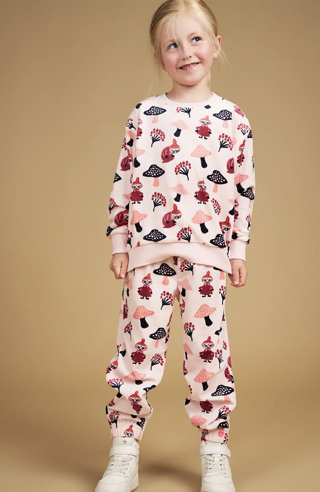 Moomin Kids' Velour Sweatshirt - Mushroom Outing - 2