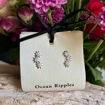 Örhängen " Cubic Zirconia Triple Stars Climber"