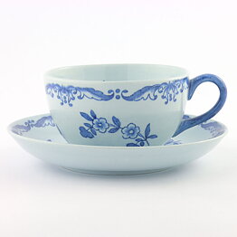 Nils Emil Lundström (Ostindia 1932) Rounded Coffee Cup with Blue Flowers Decor 10,5 cm <Early Production>