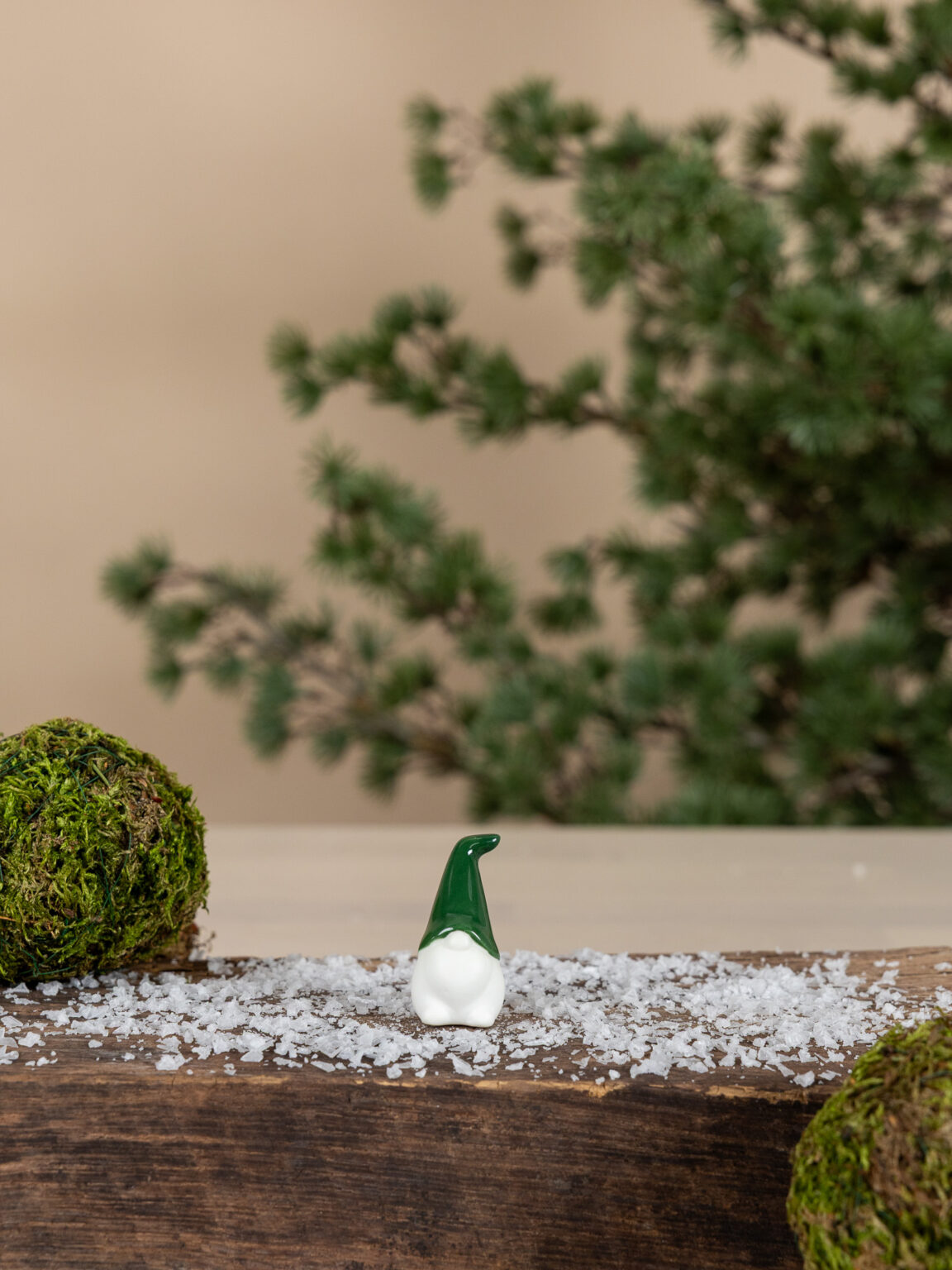 Malte Santa - Christmas Elf - Green 3x3x5 cm