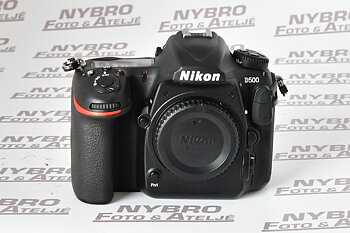 Nikon D500