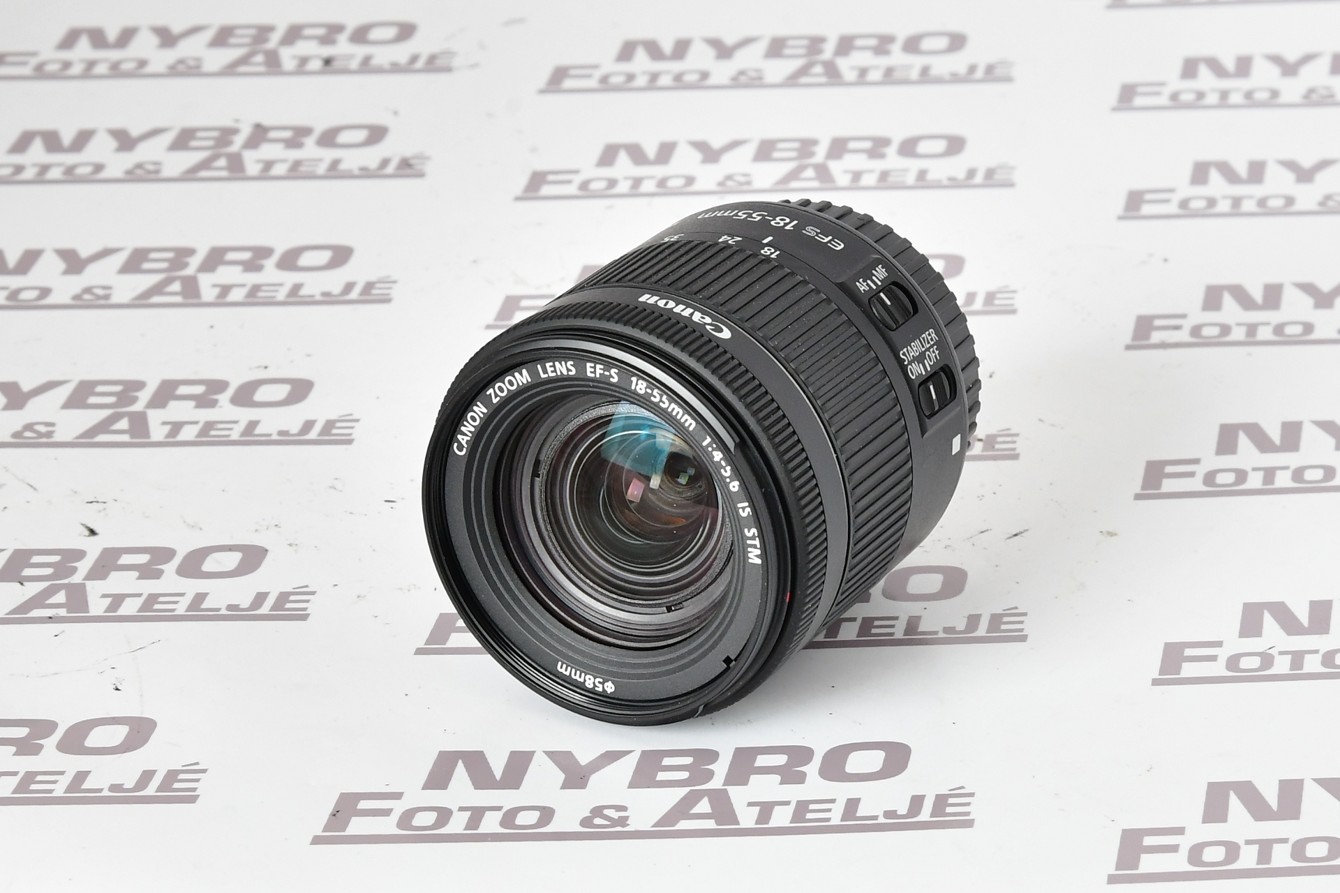 Canon EF-S 18-55/4,0-5,6 IS STM
