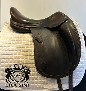 Dressyrsadel Equipe Olympia 17,5"