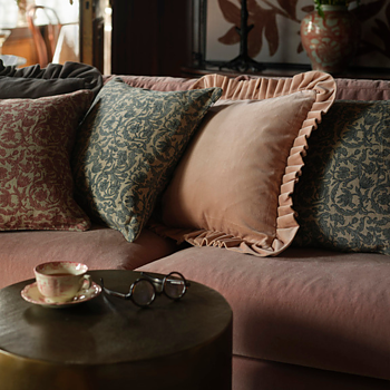 Chamois Kuddfodral Velvet With Ruffle Powder Rose - 45x45cm  - 2