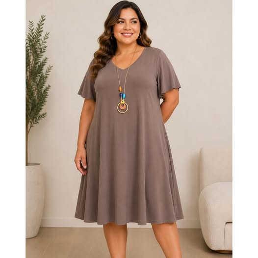 Klänning med tillhörande halsband, taupe