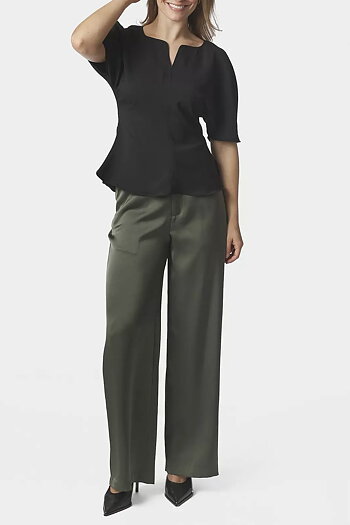 Neo Noir -Josine Crepe Blouse  Black