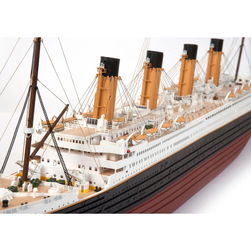 OcCre Titanic 1/300 Fartyg 896mm - 2