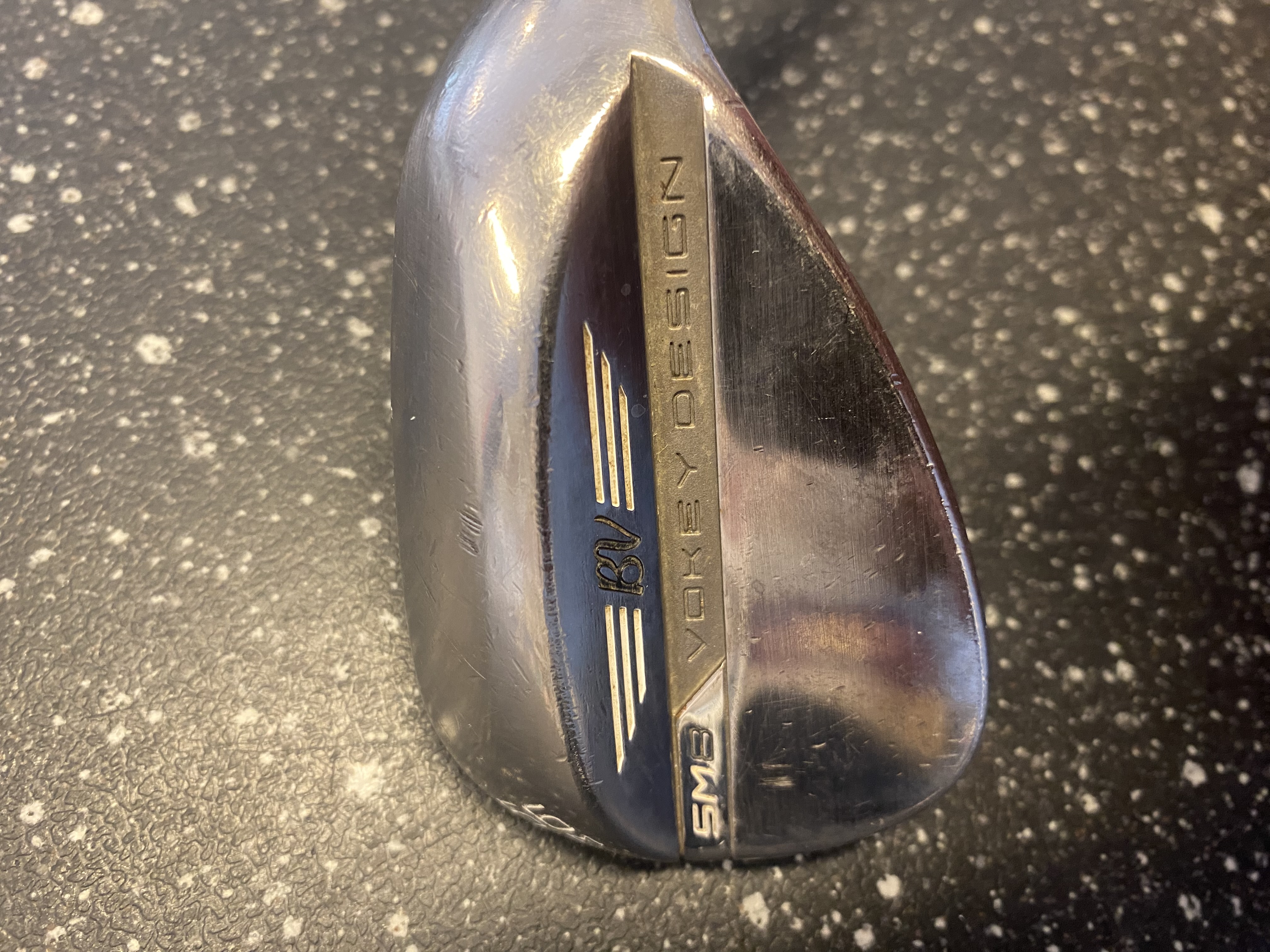 Titleist Vokey SM8  56 grader